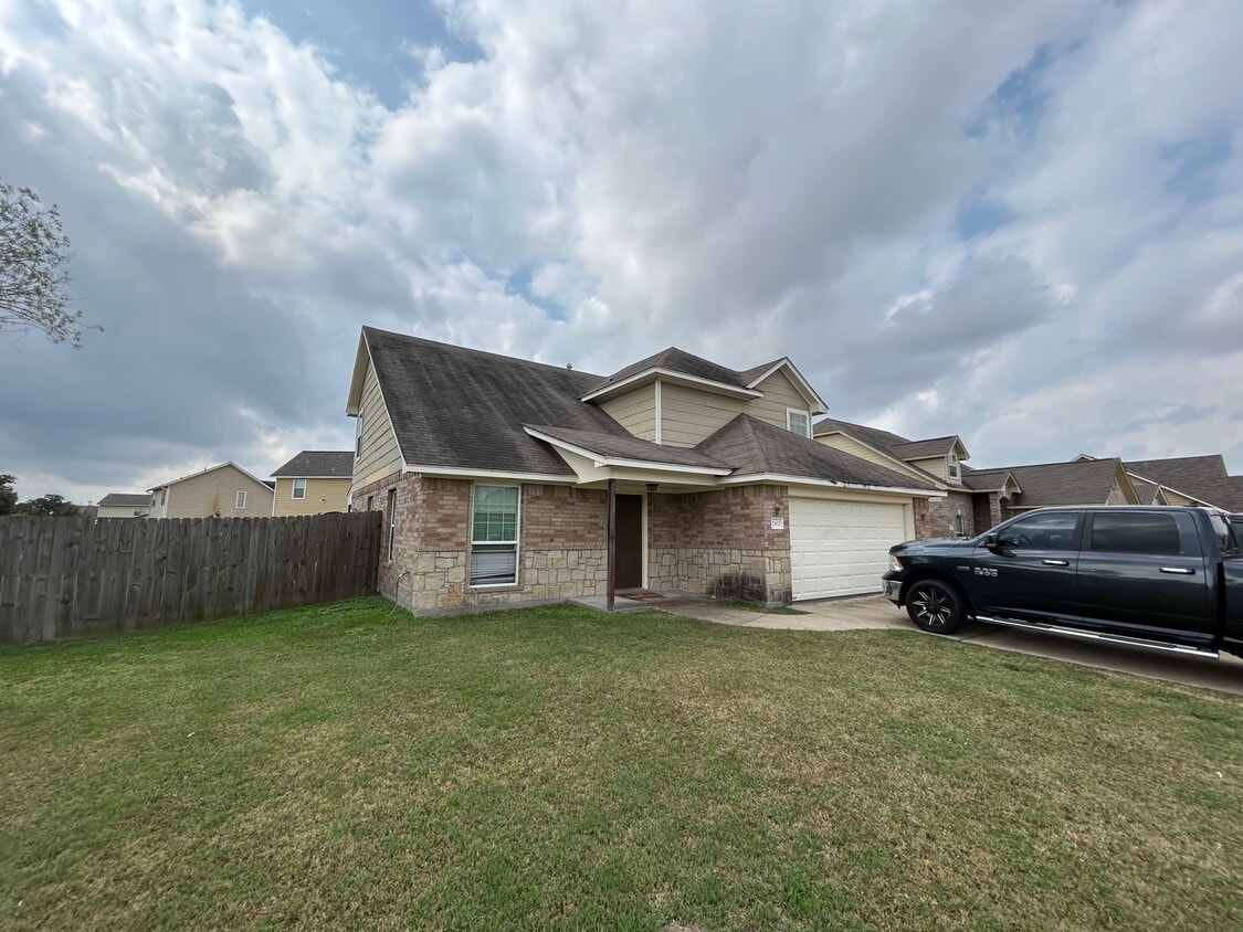 Photo - 2502 Horse Shoe Dr (College Station, TX)