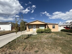 Building Photo - 4720 W 5255 S