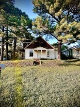 Building Photo - 1404 Callahan St