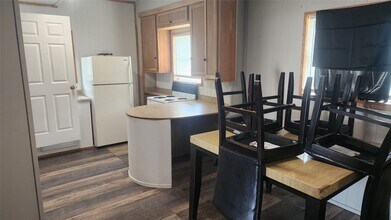 Building Photo - 1010 22nd St