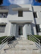 Building Photo - 801 8th St