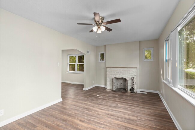 Building Photo - 7748 Clevedon St