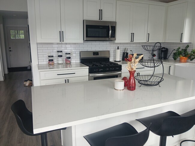 Foto del edificio - 5120 Gahan St NE