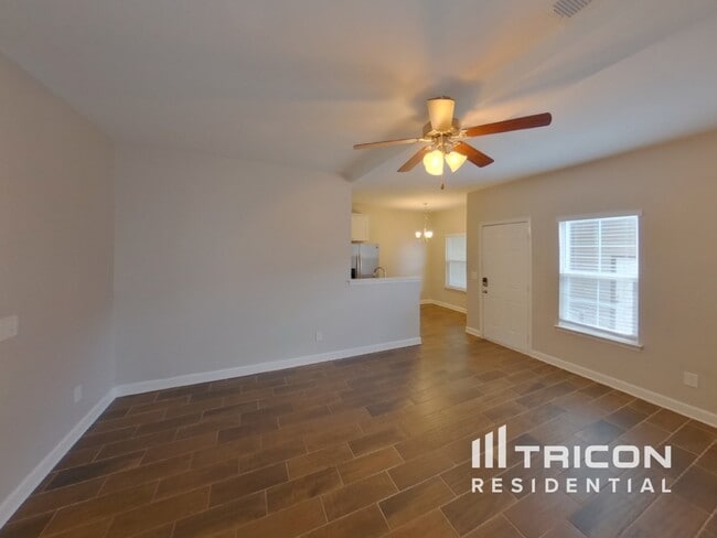 Foto del edificio - 2271 Cason Ln