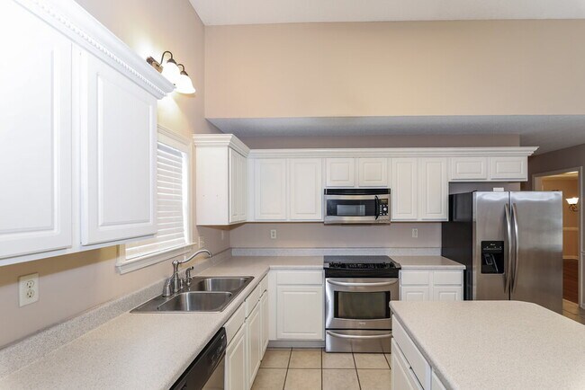 Building Photo - 5116 Summer Mist Cove