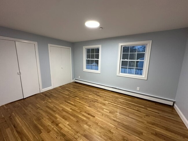 Foto del edificio - 202 Crystal Brook Hollow Rd