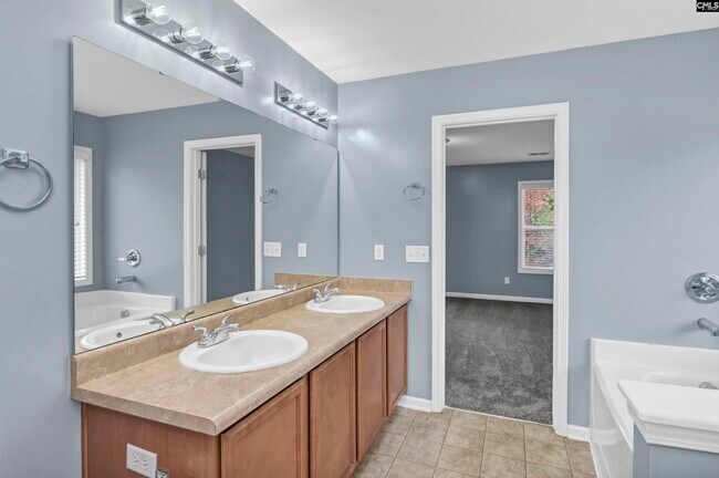 Foto del edificio - 248 Knight Valley Cir