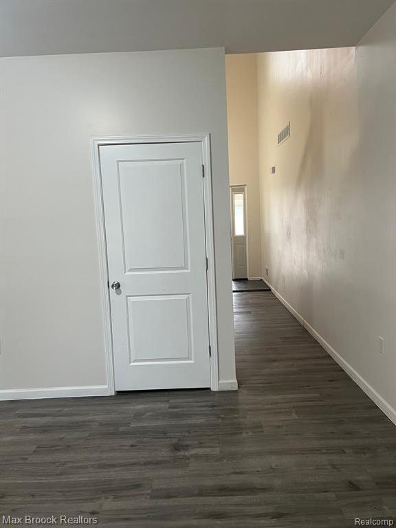 Building Photo - 4012 Alia Dr