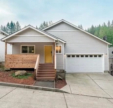Building Photo - 38555 Dubarko Rd