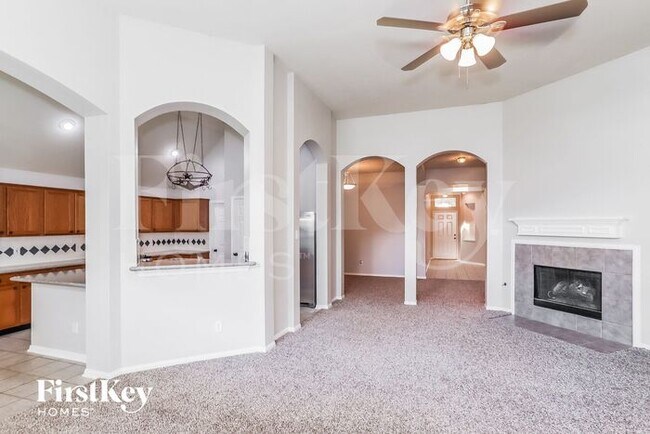 Foto del edificio - 14918 Spring Walk Ln