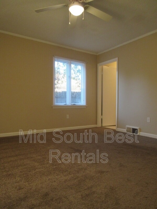Building Photo - 6427 Sulgrave Dr