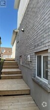 Building Photo - 32 Foxmeadow Rd