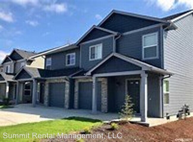 Foto del edificio - 727-729 Log Cabin St