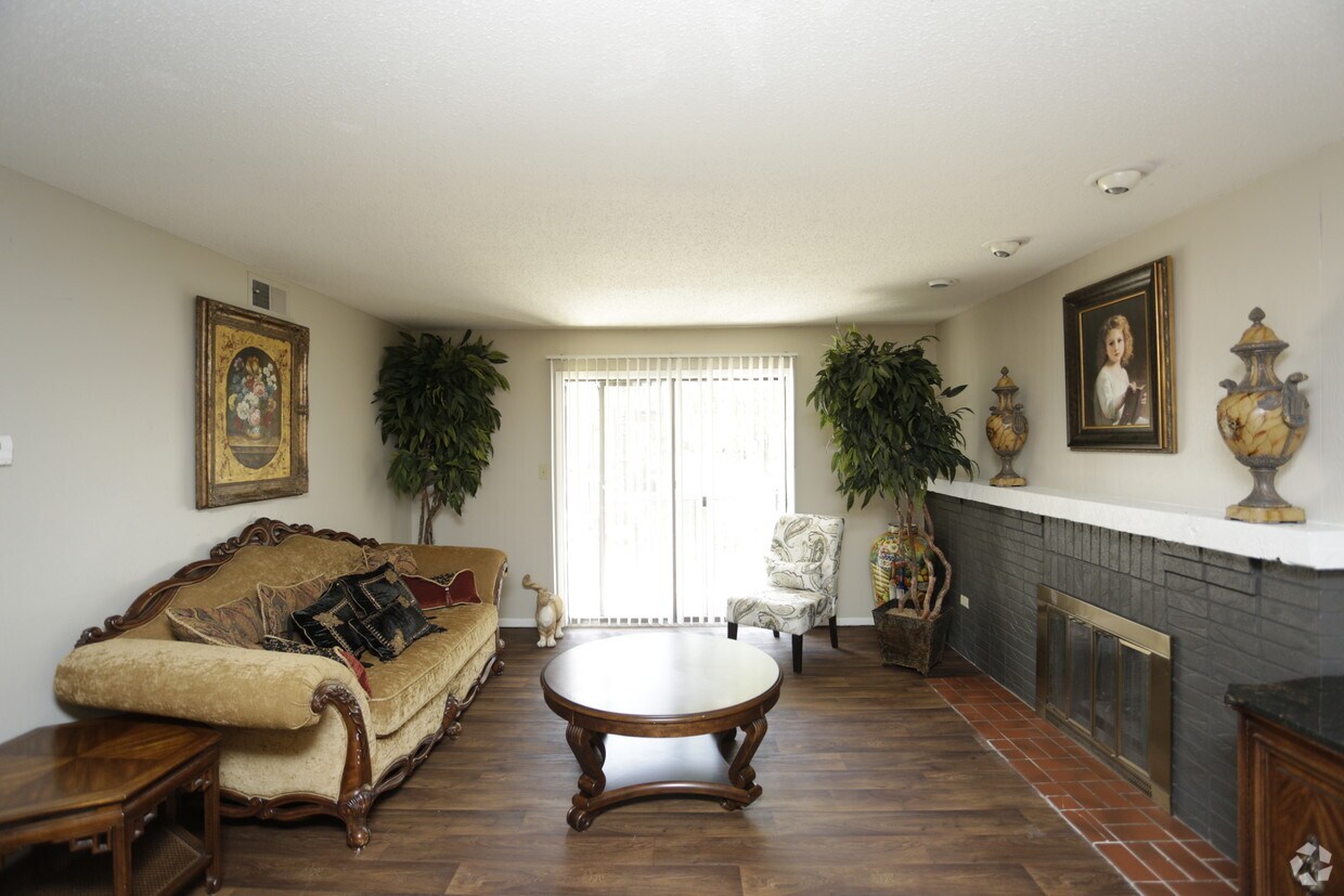 Villa Del Mar Apartments Apartments Wichita, KS