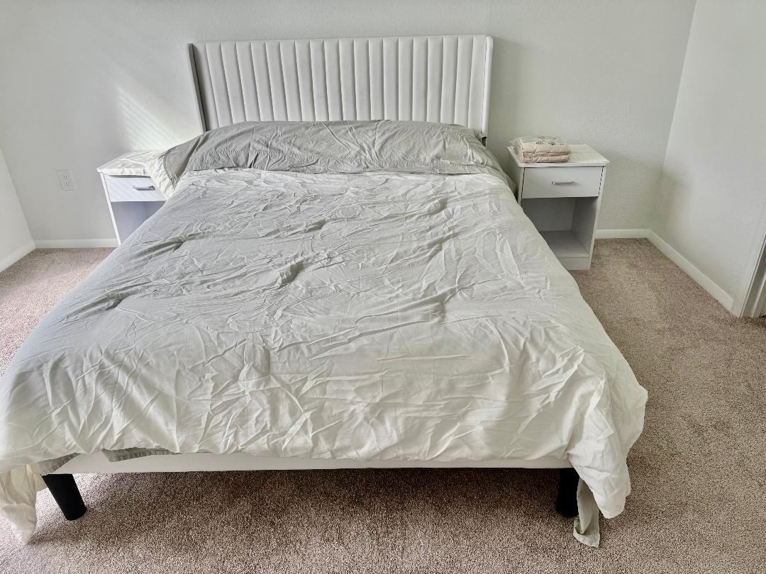 Foto del edificio - 9481 Highland Oak Dr