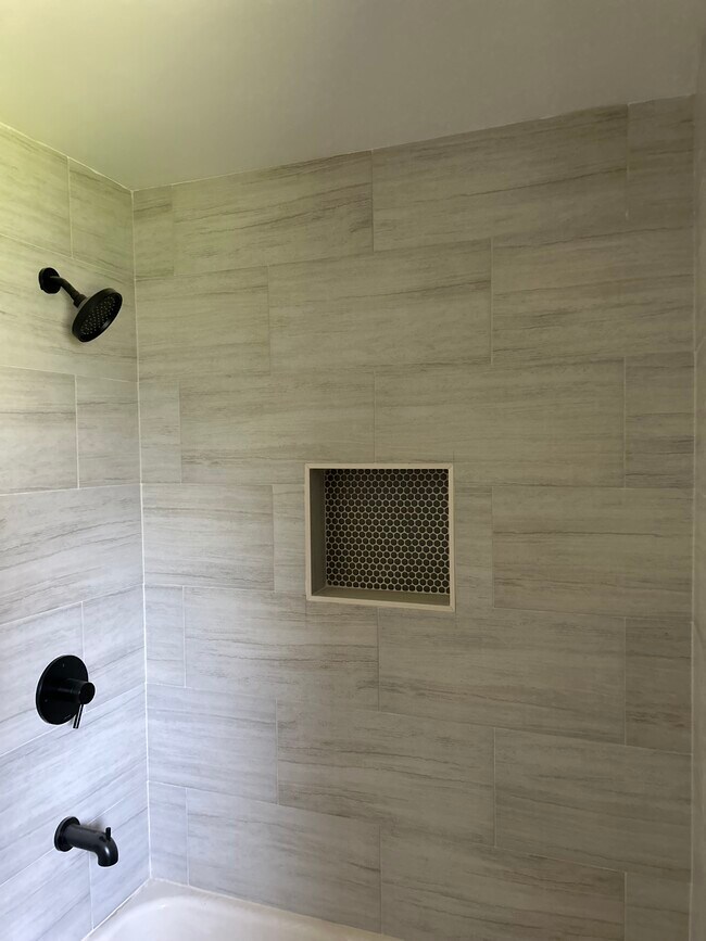 Foto del edificio - 5307 Cortelyou Ln