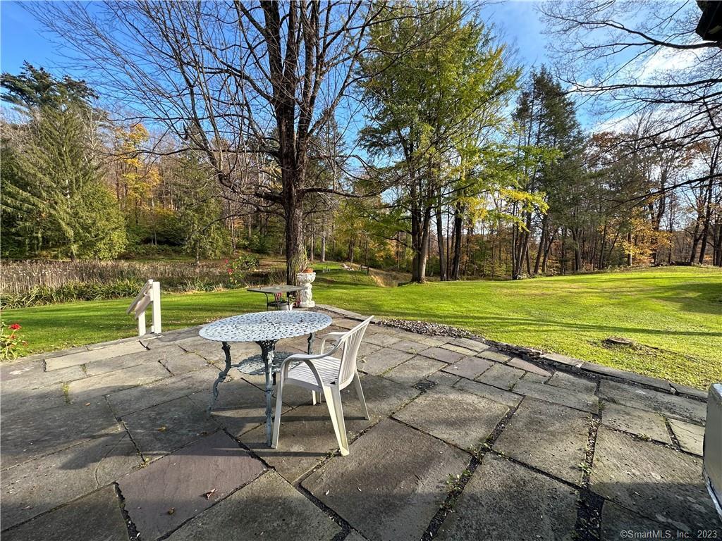 10 Molzon Ln, Bethlehem, CT 06751 House Rental in Bethlehem, CT