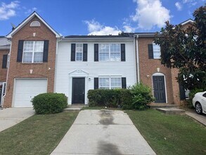 Building Photo - 7700 Bernardo Dr