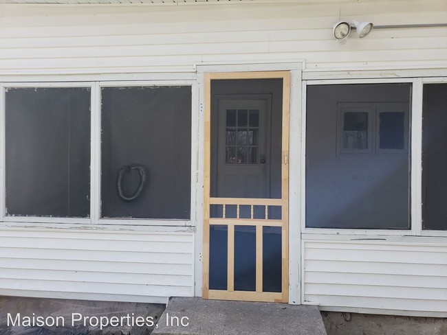 Building Photo - 355 Elmgrove Rd