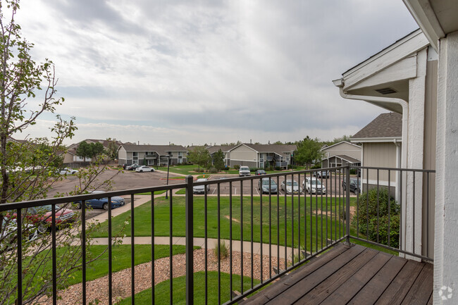 2HAB, 1BA - 865 ft² - Broadmoor Ridge