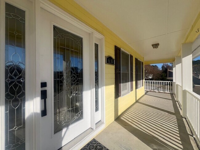 Foto del edificio - 638 Georgetown Cir