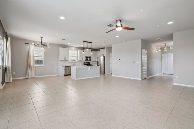 Building Photo - 10210 Ansel Dr