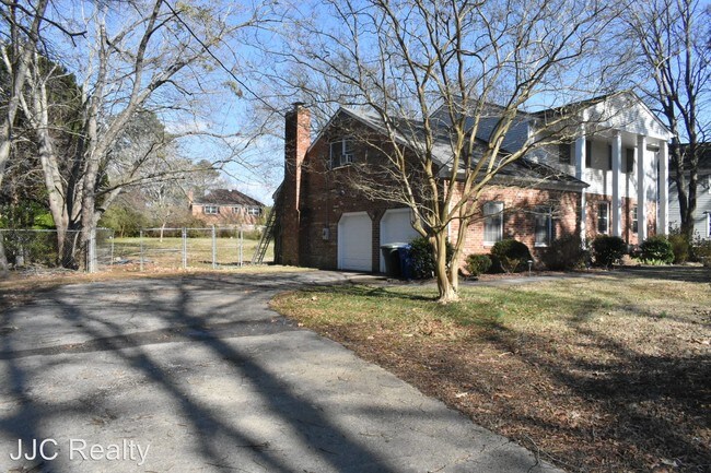 Building Photo - 610 Haystack Landing Rd