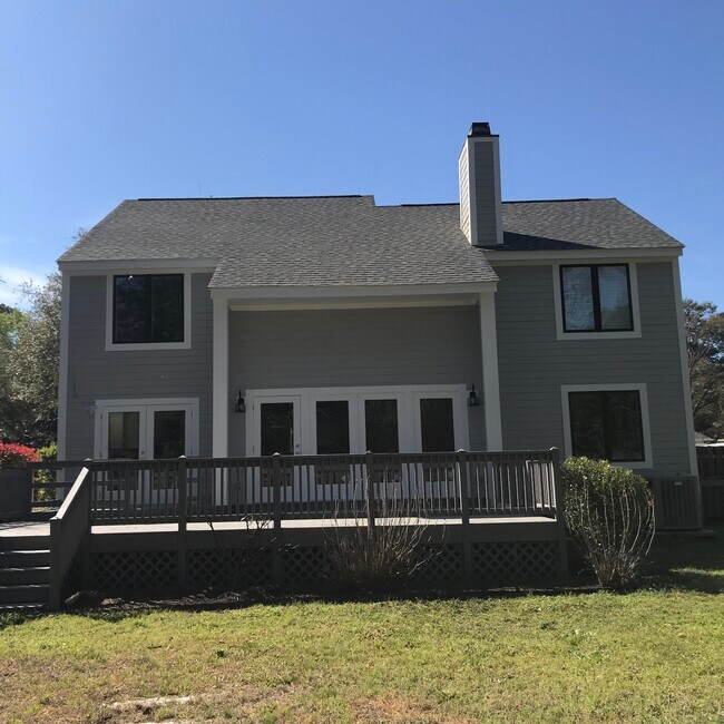 Building Photo - 746 Dragoon Dr