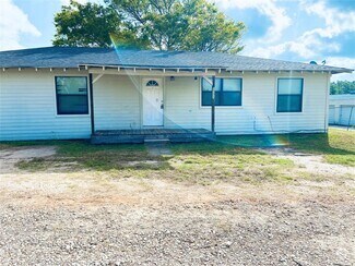 Building Photo - 2303 TX-19