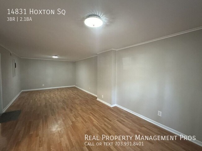 Building Photo - New Paint-Qualify for a zero deposit?
