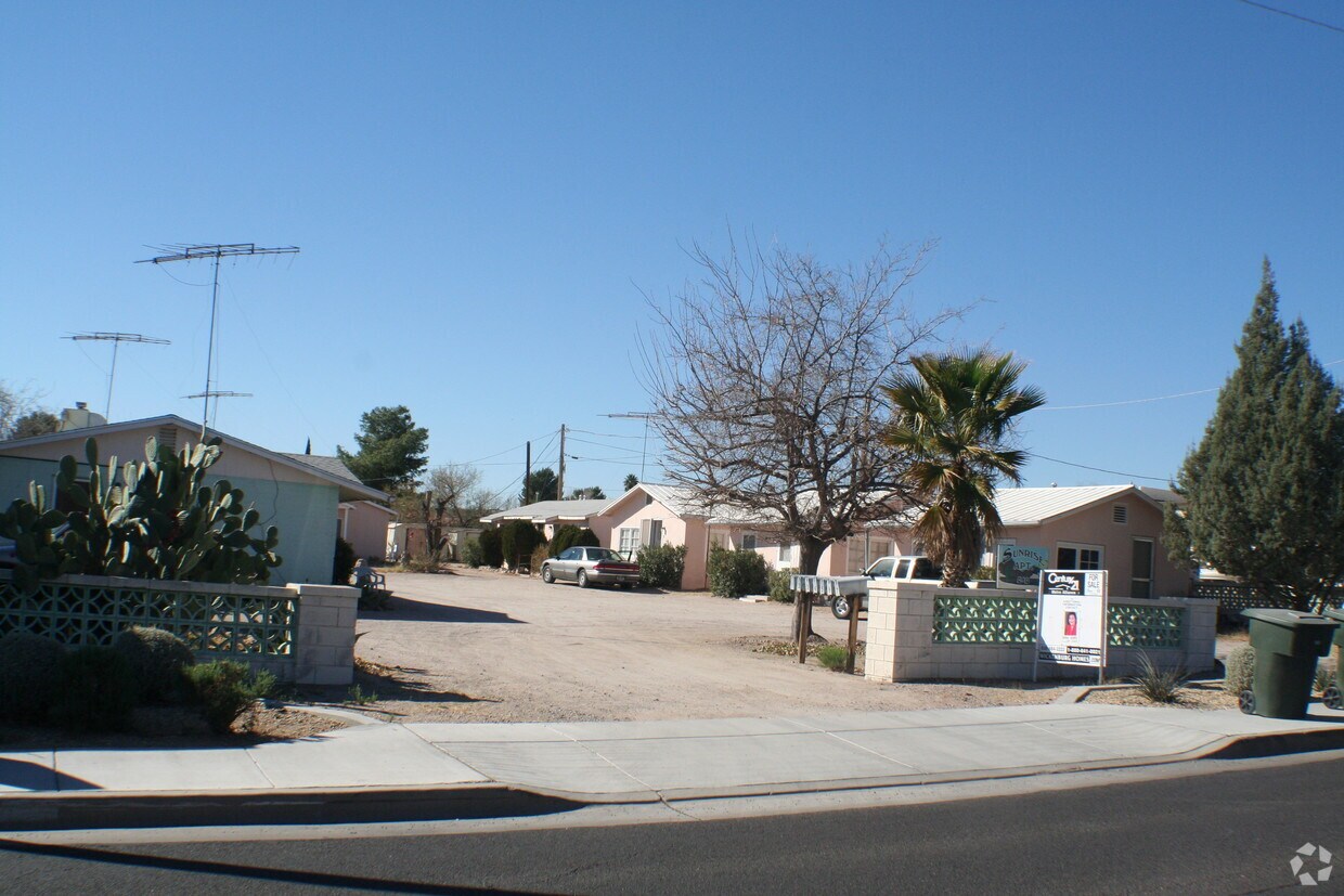 Primary Photo - Salve Maria Cottages