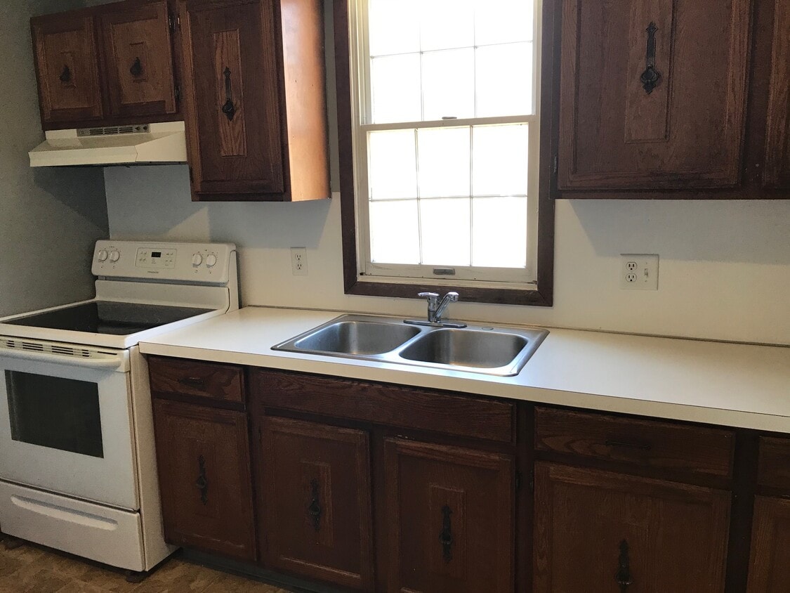 2 Park Dr Unit 1, Lock Haven, PA 17745 Apartments in Lock Haven, PA
