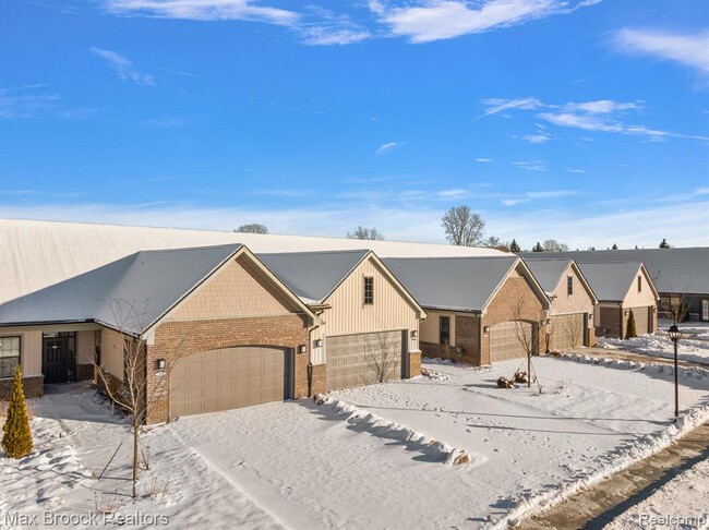 Building Photo - 1521 Tribute Dr