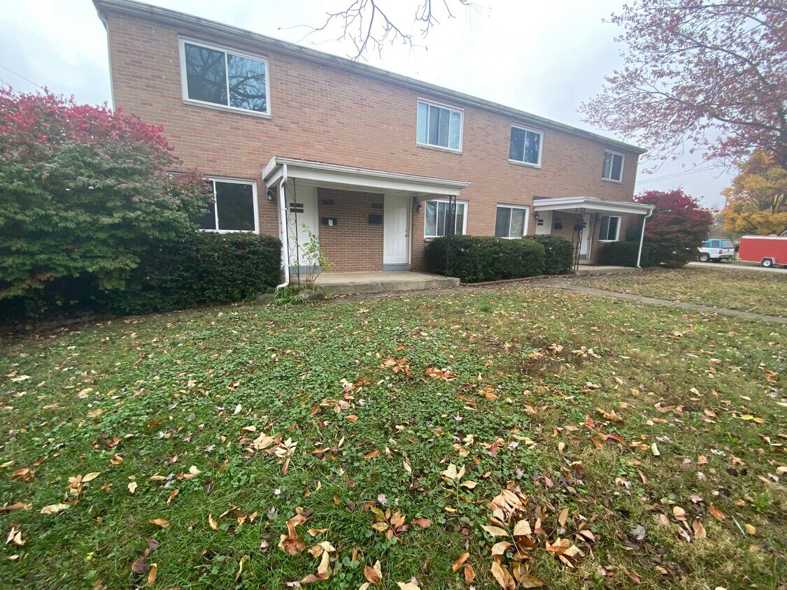 Foto principal - 992 Racine Ave