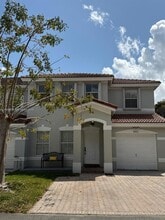 Building Photo - 16432 SW 47th Terrace