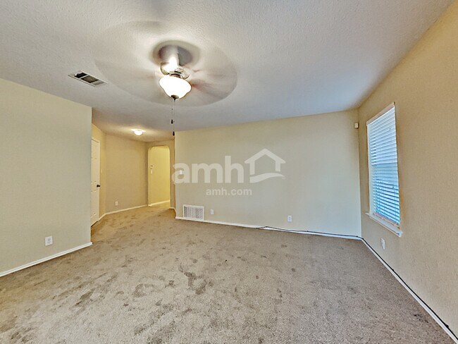 Foto del edificio - 1007 Daffodil Way