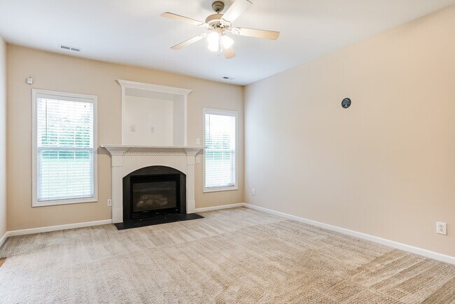Building Photo - 8152 Rolling Glenn Dr