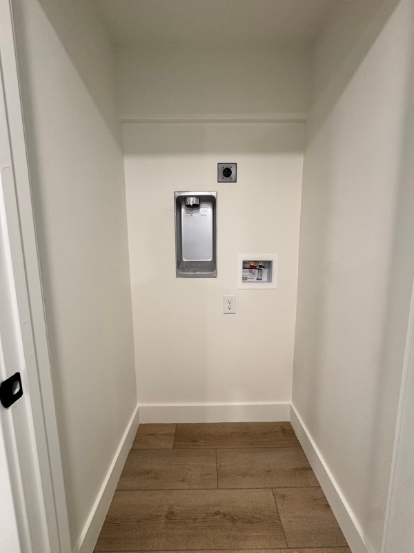 Building Photo - 892 E 550 S