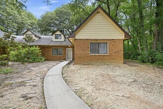 Building Photo - 8666 N Anna Way