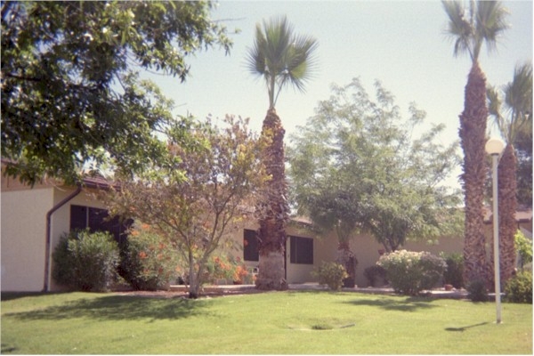 Primary Photo - Broadway Apartments