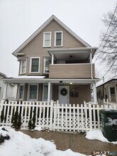 Building Photo - 30 Boston Terrace