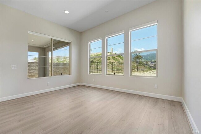 Building Photo - 21201 Wild Flower Wy