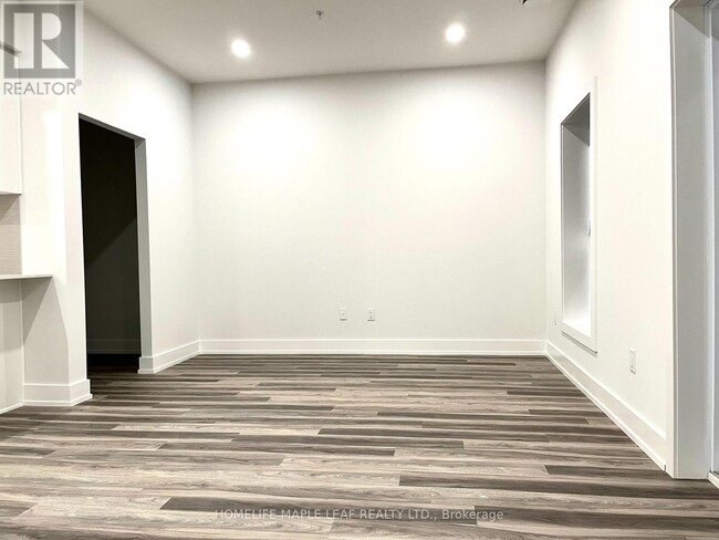 Building Photo - 1100 Lackner Pl