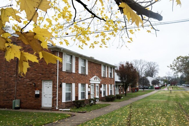 Edificio de apartamentos - Willow Creek Apartments