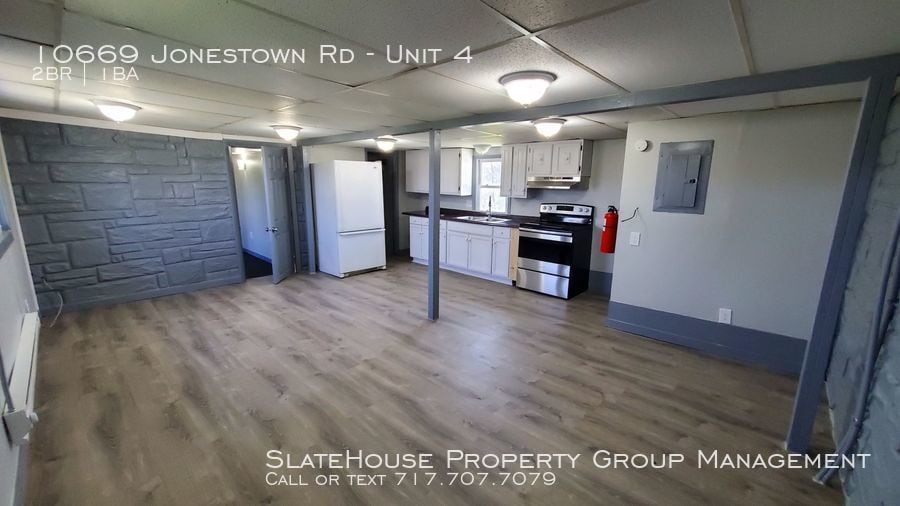 Renovated 2 Bedroom, 1 bath Unit Apartment for Rent in Annville, PA