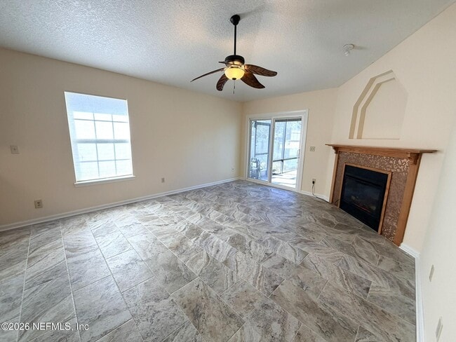 Foto del edificio - 1466 Starboard Ct