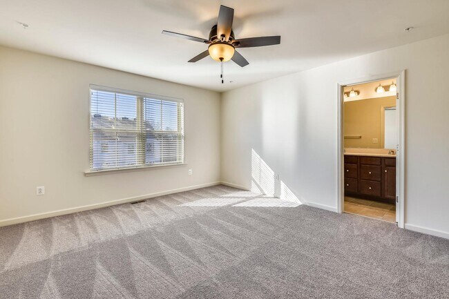 Foto del edificio - 3212 Laurel Hill Rd