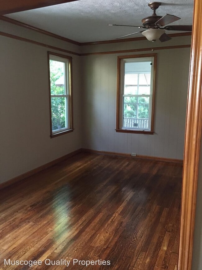 Building Photo - 3 br, 1 bath House - 1025 Linwood Blvd