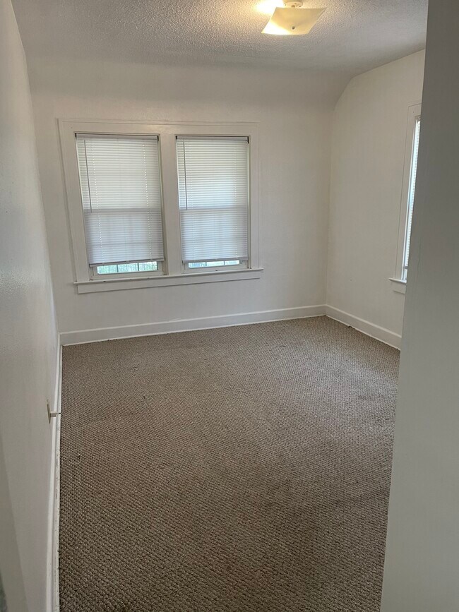 Foto del edificio - 4310 Eastway St