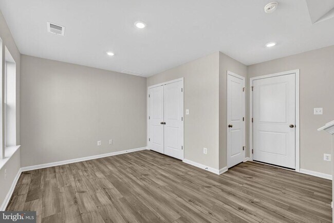 Building Photo - 1240 Red Clover Ln